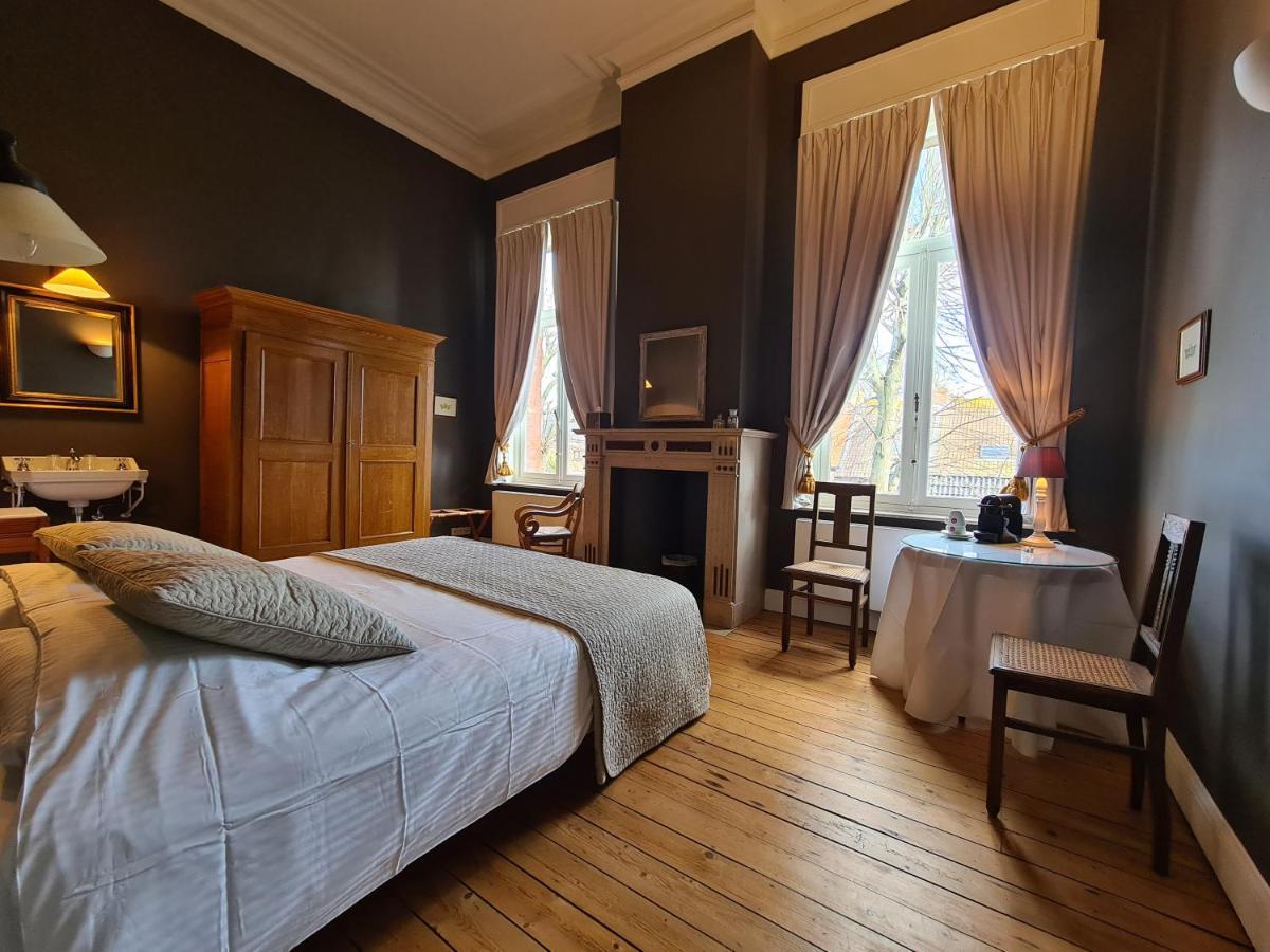 וורנה B&B 'T Kasteel & 'T Koetshuys מראה חיצוני תמונה