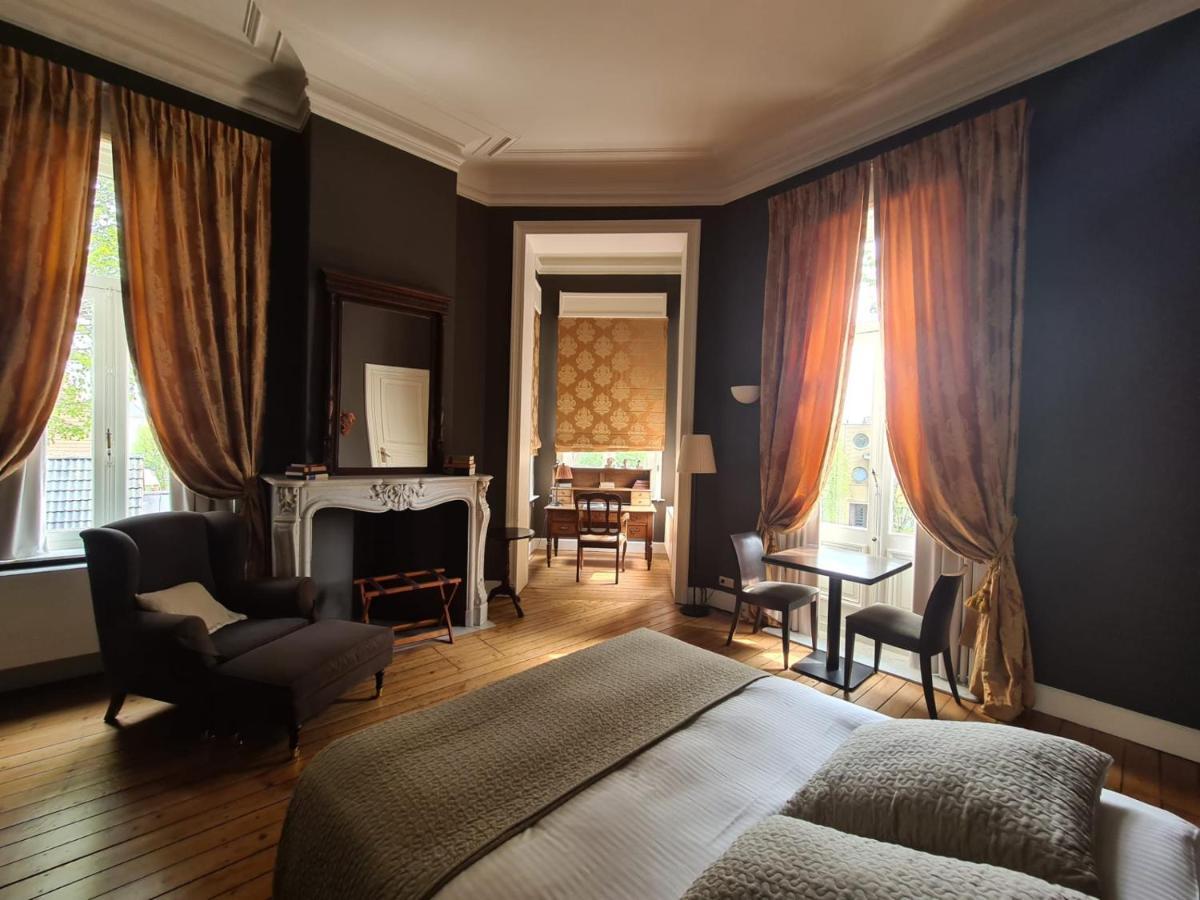 וורנה B&B 'T Kasteel & 'T Koetshuys מראה חיצוני תמונה