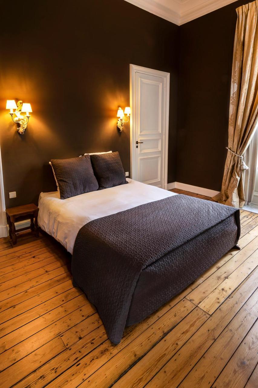 וורנה B&B 'T Kasteel & 'T Koetshuys מראה חיצוני תמונה
